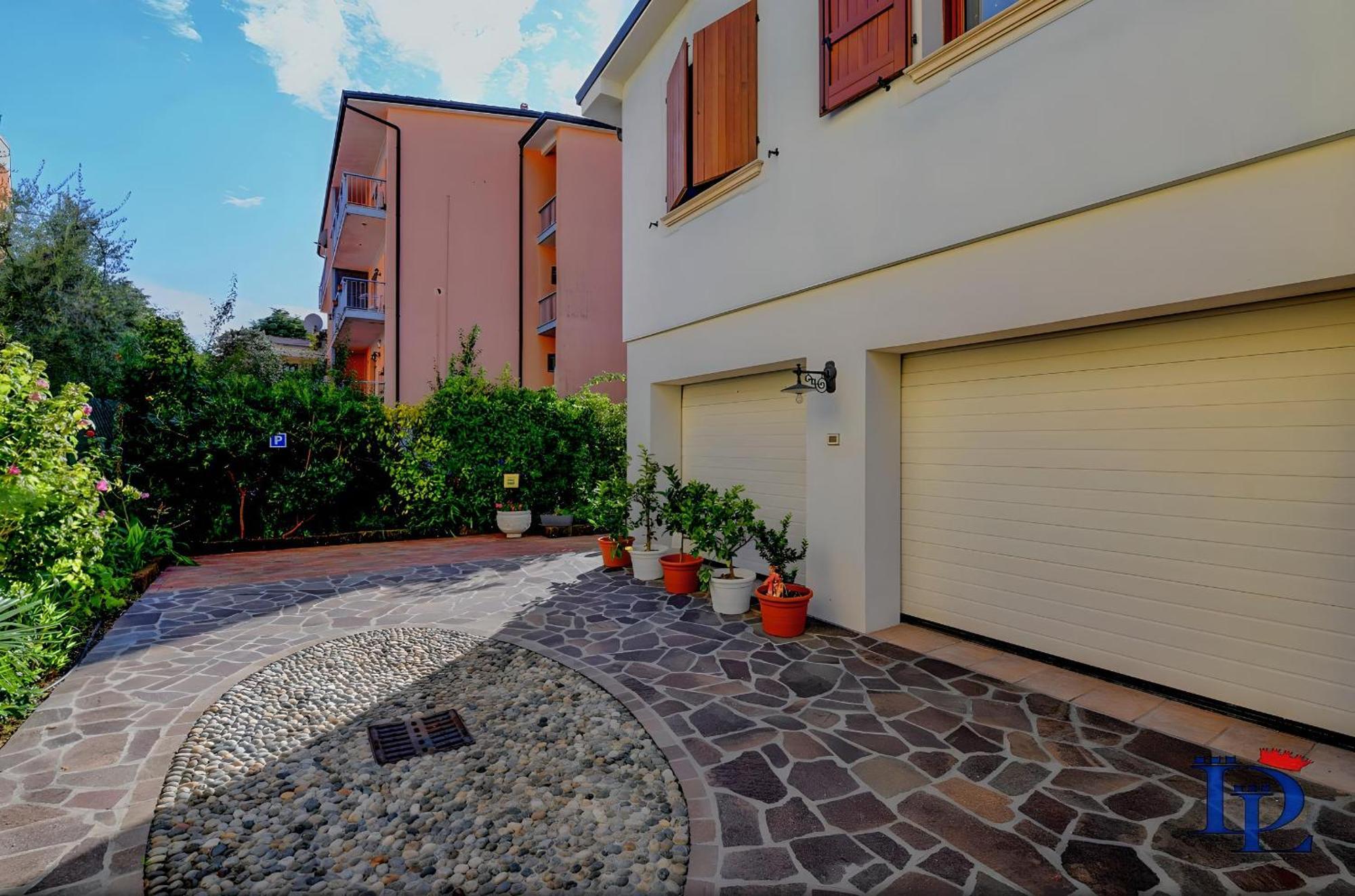 Desenzanoloft Official Partner Marriott Homes & Villas - Garden & Pool Desenzano del Garda Extérieur photo